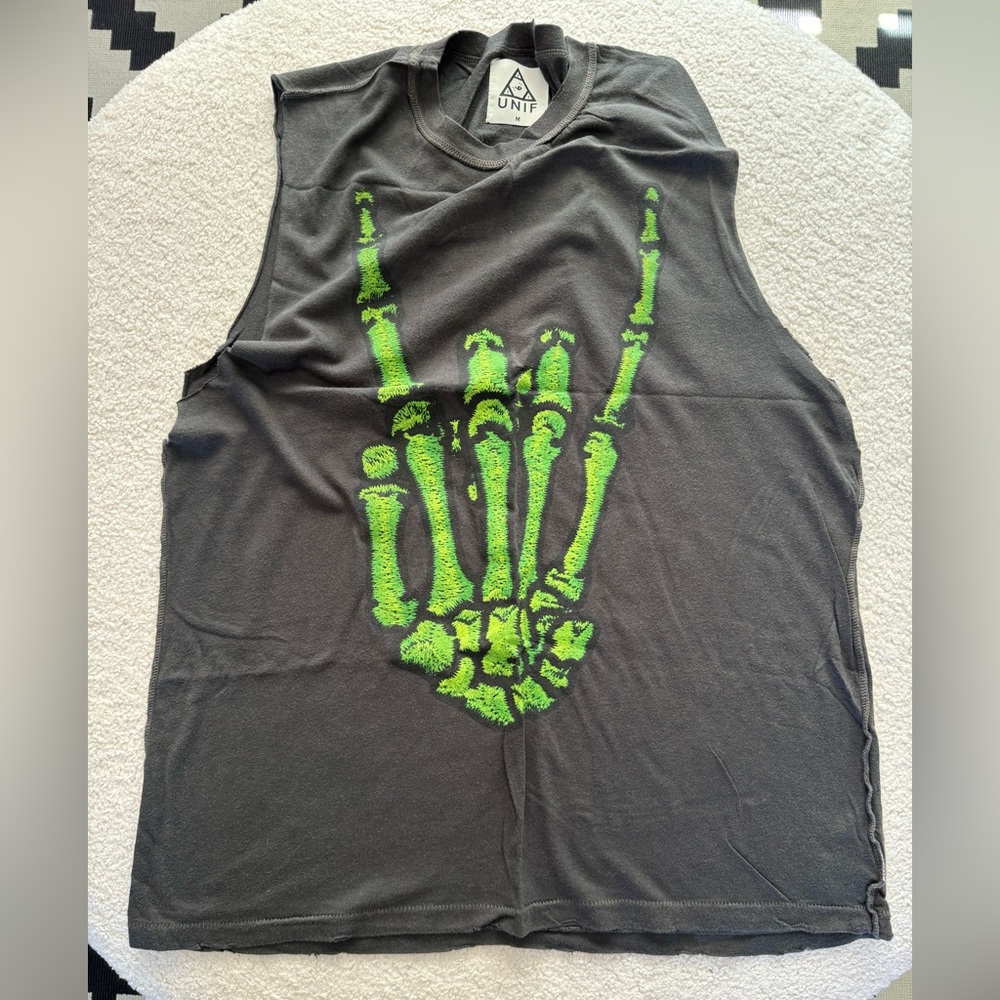 UNIF Sleeveless Tee Rock Skeleton